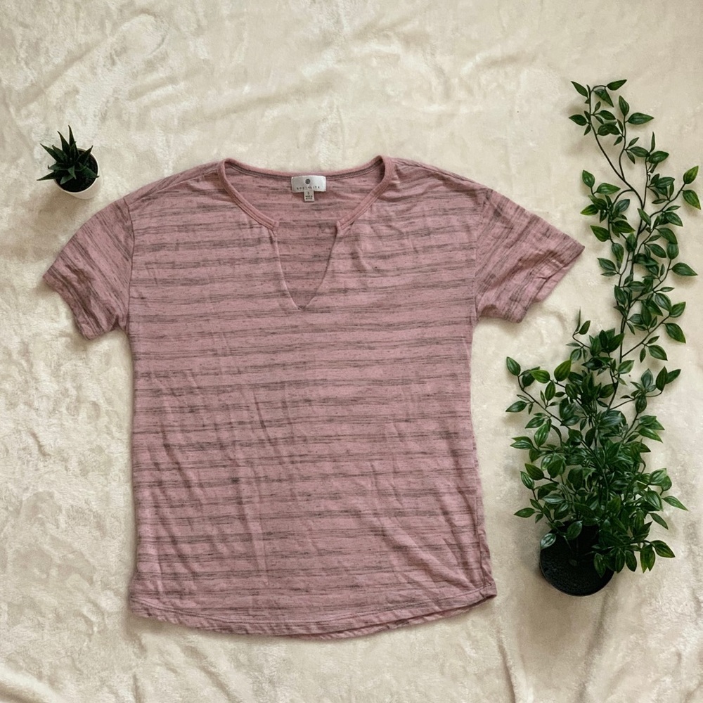 Socialite soft v cut tee